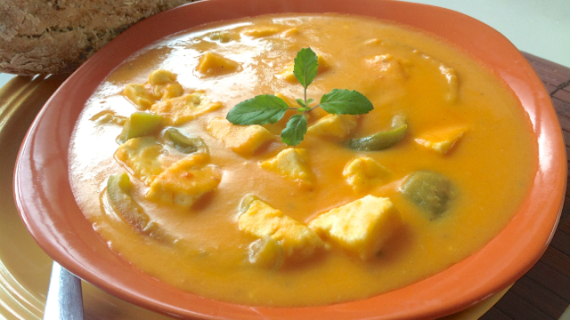 Sweet Potato Soup with Chunky Paneer and Bell Peppers