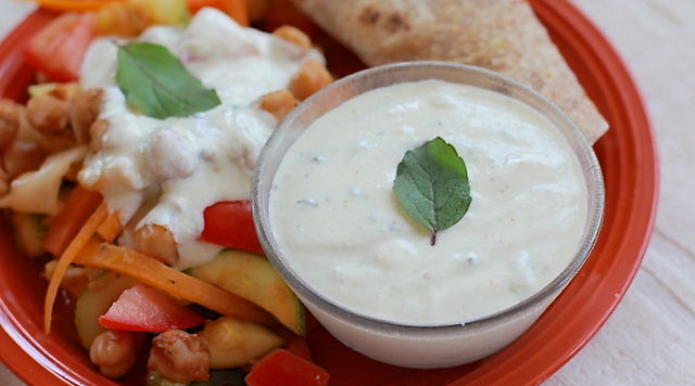 Zesty Yogurt Dipping Sauce